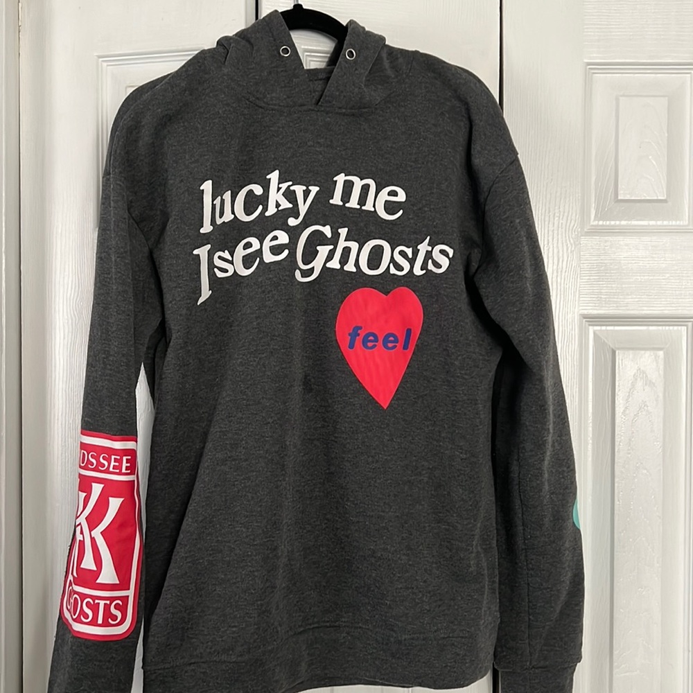 trendy hoodie
